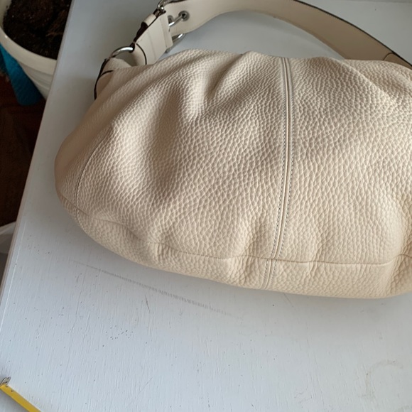 Coach Hobo Purse - Picture 6 of 12